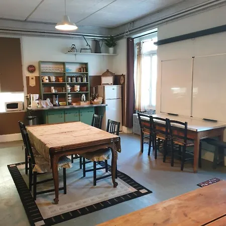 L'eau Berge - Relais Motards - Gtmc & Tour Des Vaches Oda ve Kahvaltı