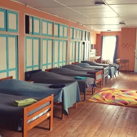 L'eau Berge - Relais Motards - Gtmc & Tour Des Vaches Oda ve Kahvaltı *