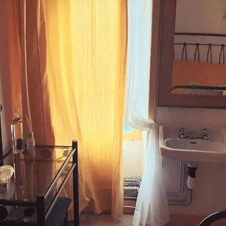 Oda ve Kahvaltı L'eau Berge - Relais Motards - Gtmc & Tour Des Vaches Allanche