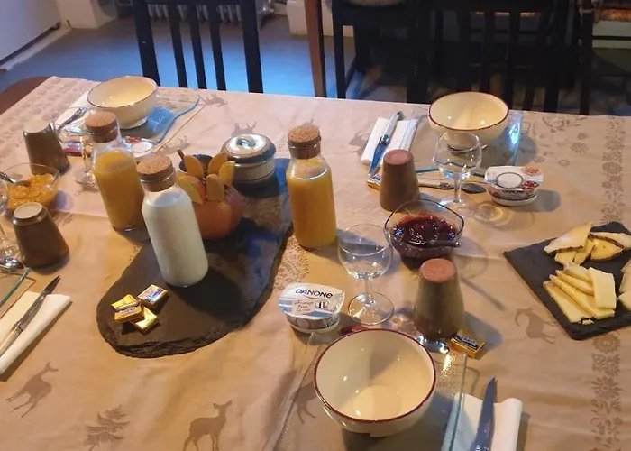 Couette-café L'eau Berge - Relais Motards - Gtmc&tour Des Vaches Allanche